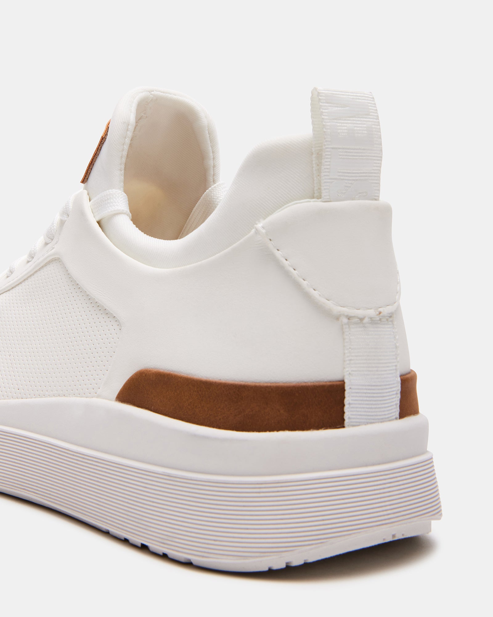 DACK White Stylish Low - top Sneakers