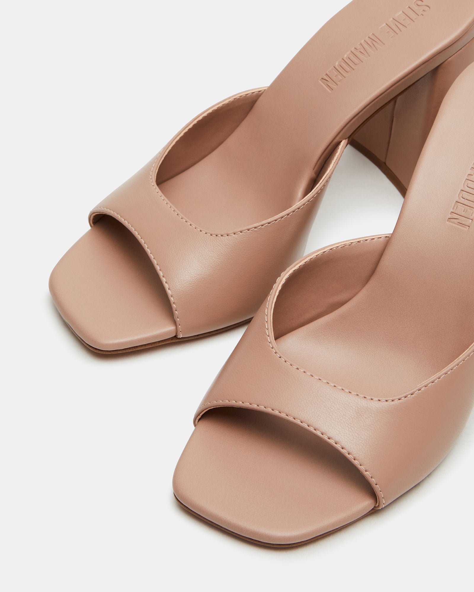 MANIA Blush Leather Mule Heels - A Fashion Sensation