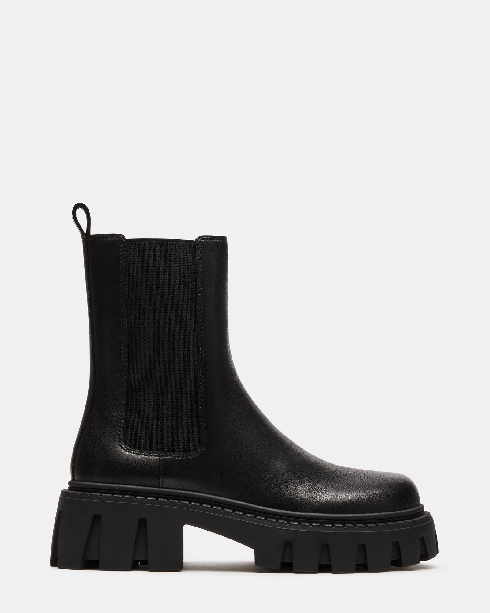 Black Leather CHARGES Chelsea Boots - Tough & Stylish