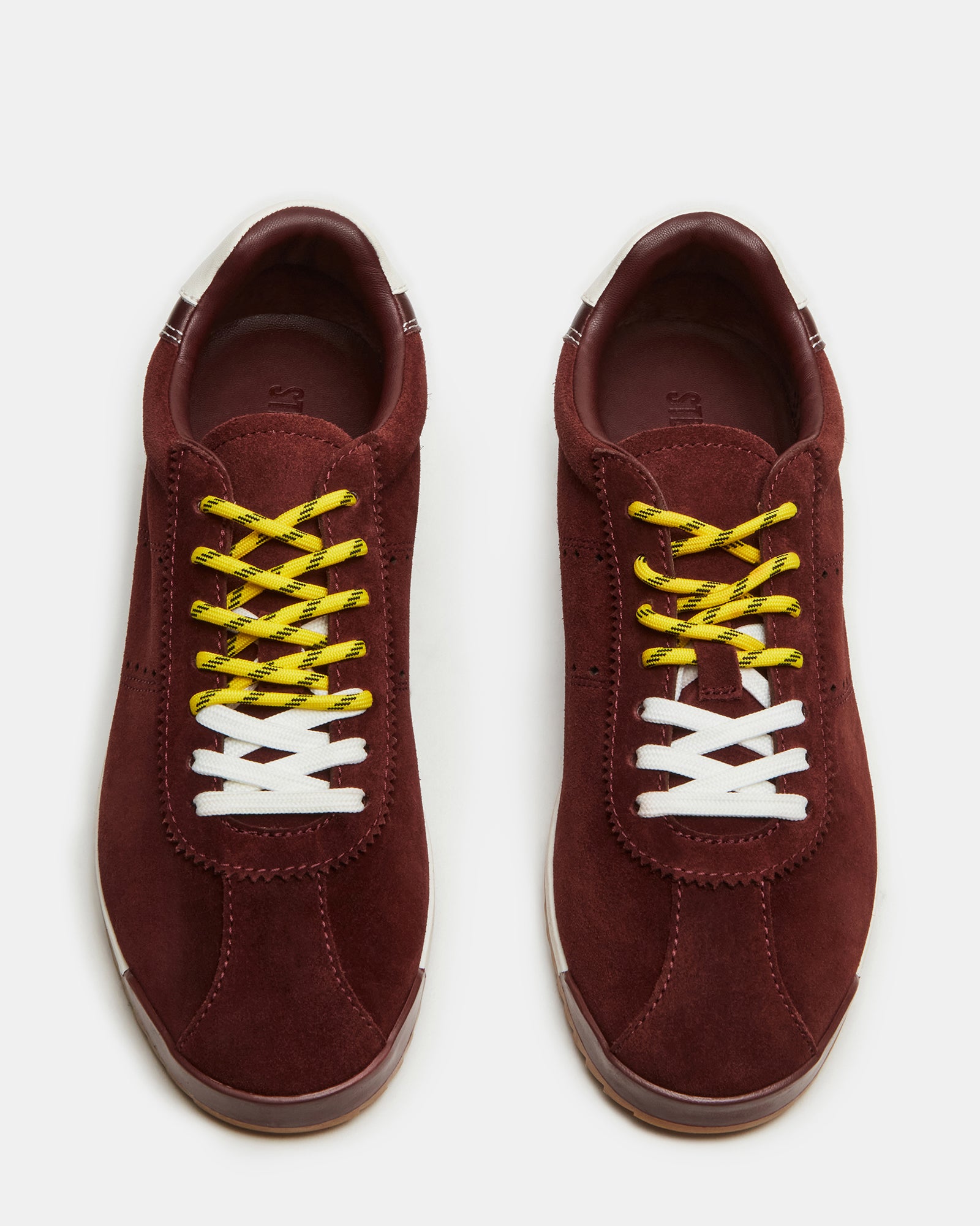 Mirage Burgundy: Stylish Comfort Sneakers