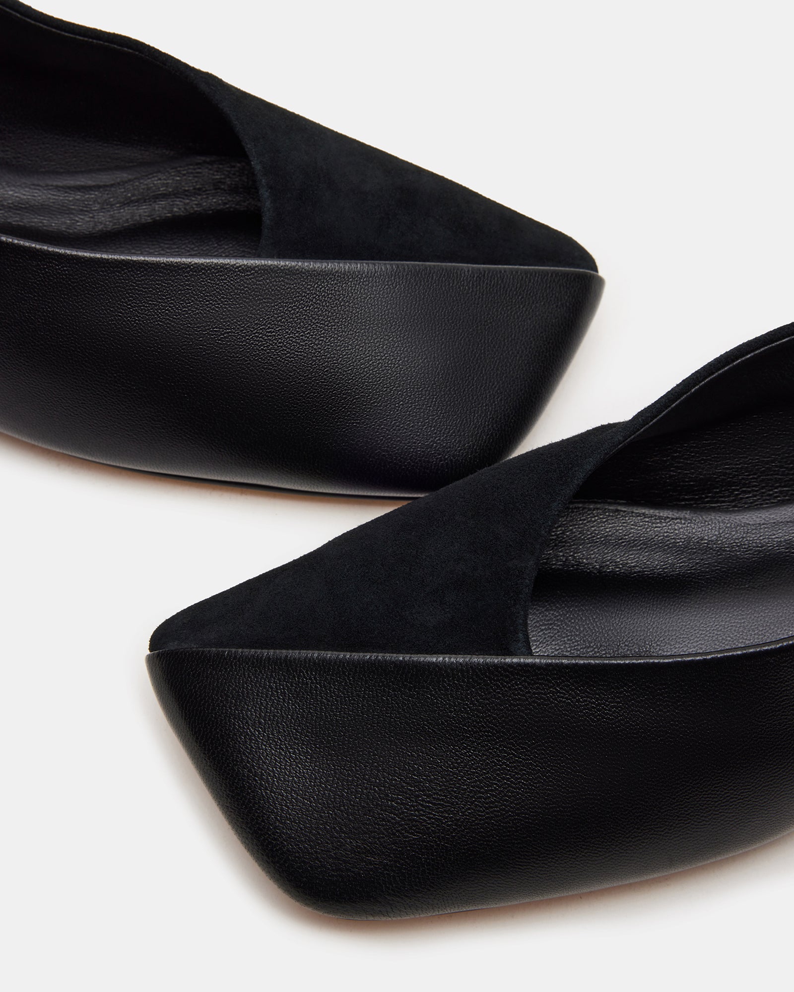 Stunning Jagged Black Leather Flats