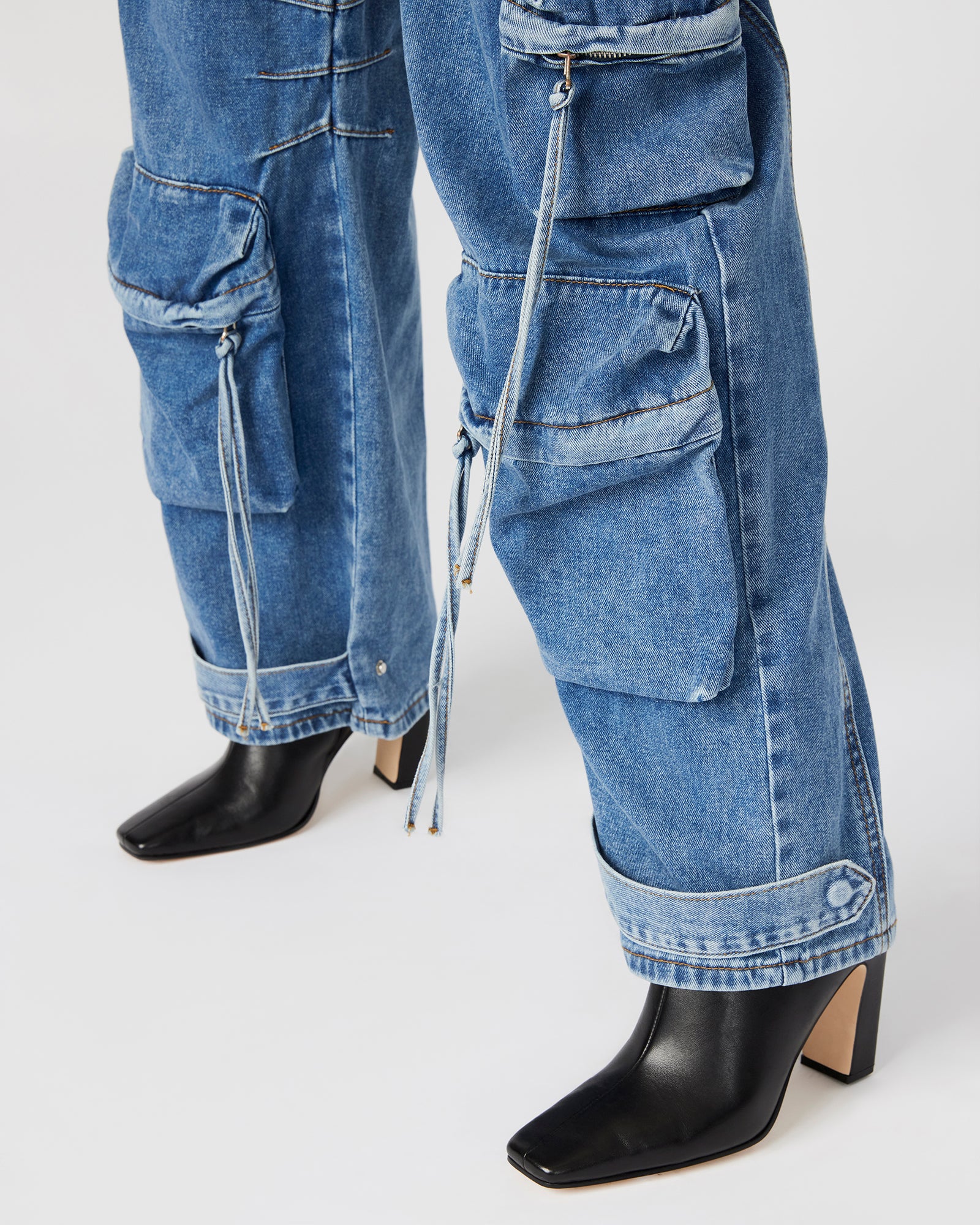 DUO Medium Denim Cargo Pant - Stylish and Versatile