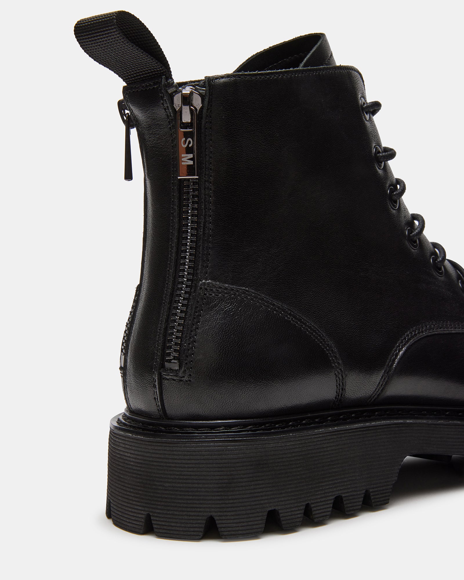 Fintan Stylish Black Leather Boots