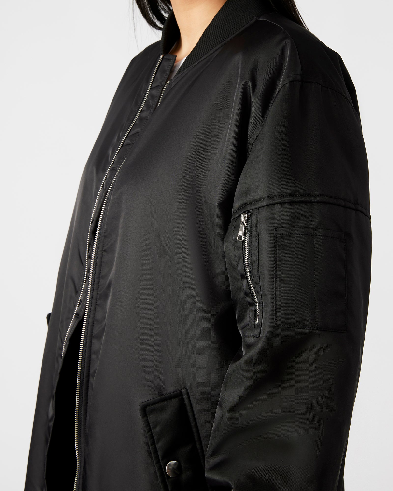 Stylish VINDY Black Coat - Your Ultimate Winter Essential