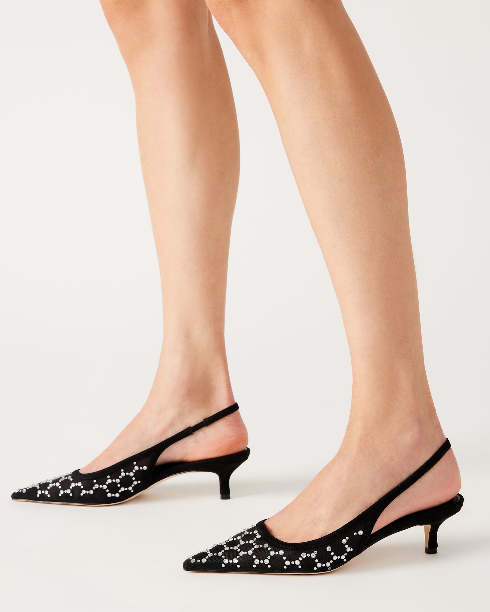 KARI BLACK MULTI: Chic & Stylish Pumps